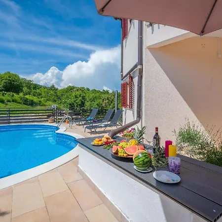 Fuer 3 Personen Ca 34 Qm In Drenje, Istrien Bucht Von Rasa Apartment