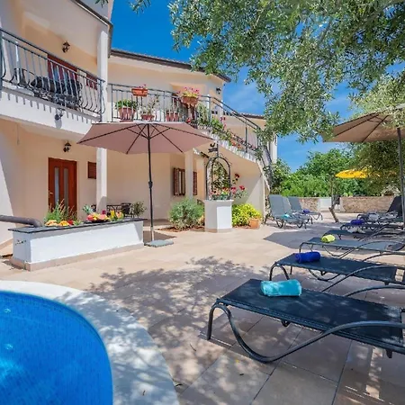 Fuer 3 Personen Ca 34 Qm In Drenje, Istrien Bucht Von Rasa * Labin (Istria)